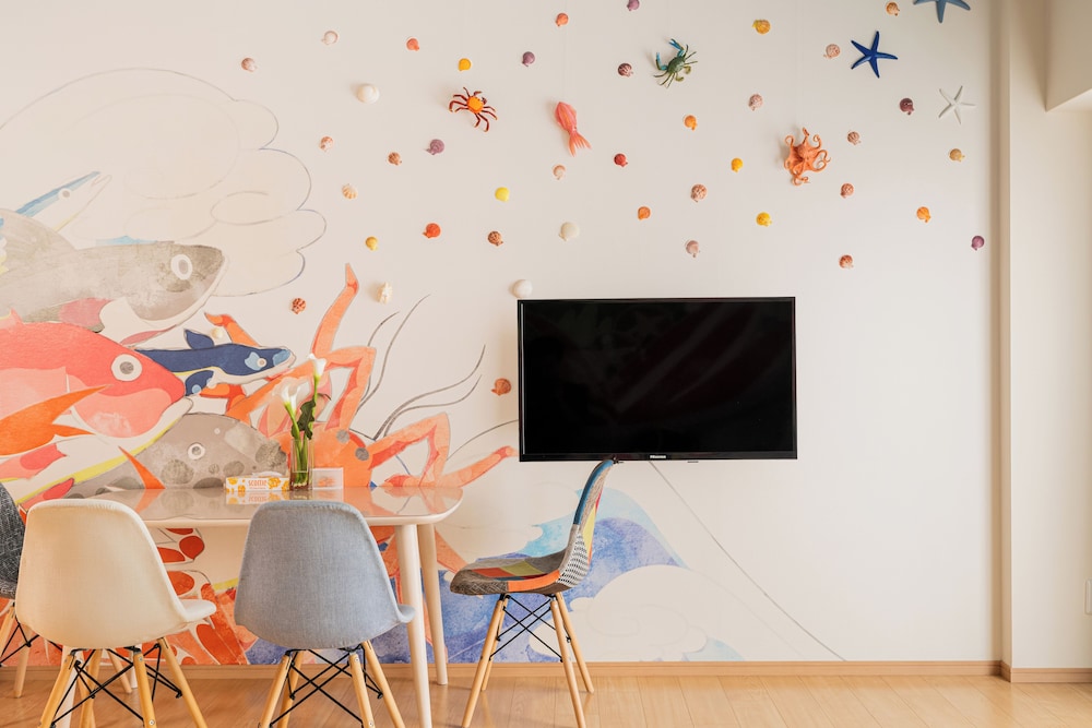 V Boutique House
