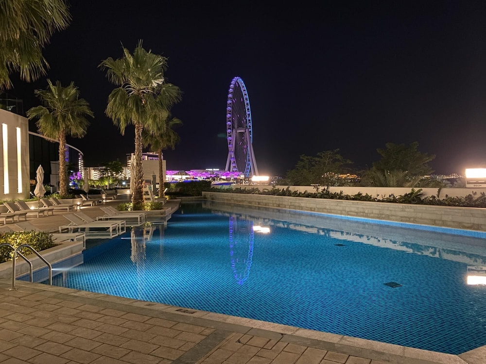 Luxury Sea View 3BR Maid Apt at the Address JBR