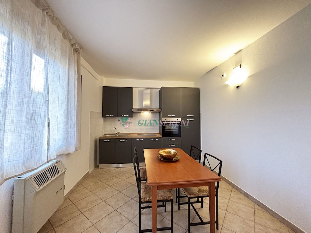 Central Area Close to the Beach-rif Palme