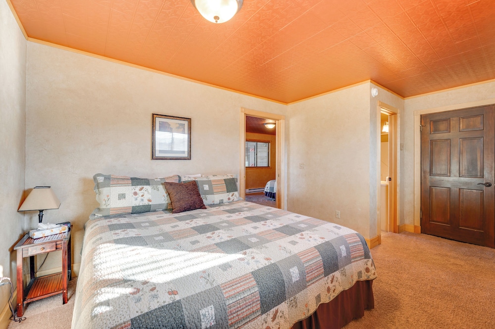 3 Mi to Rocky Mtn National Park: Estes Park Cabin!