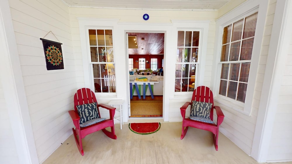 3 10th Place by Tybee Vacation Rentals