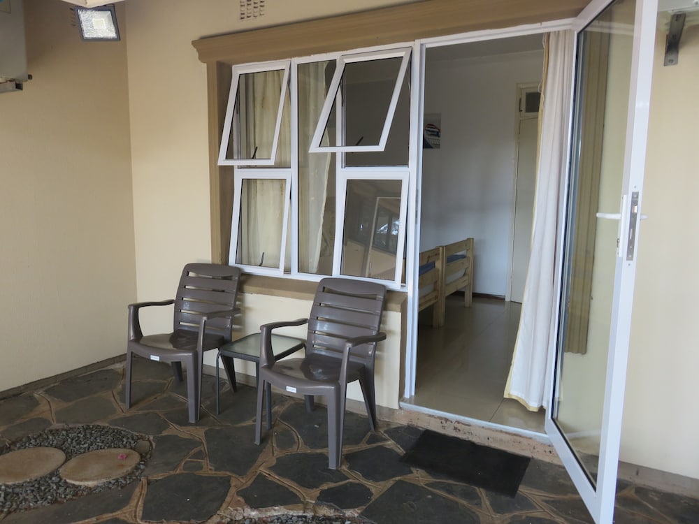 Umhlanga Guesthouse view 5
