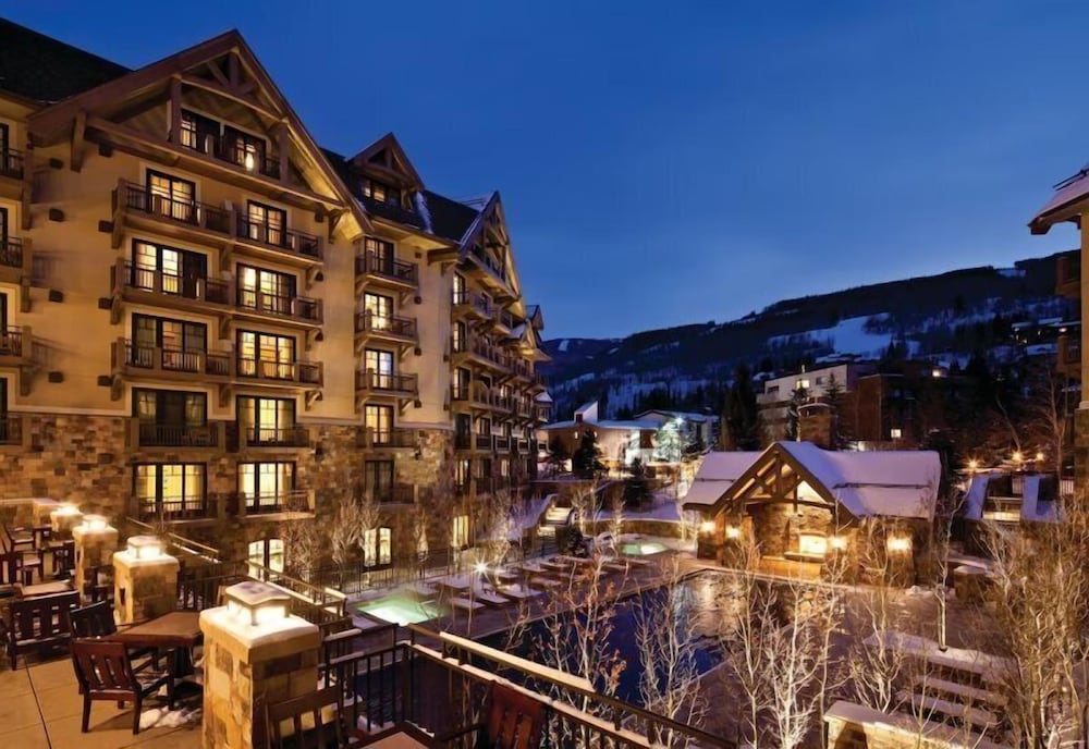The Four Seasons, Vail - Hotel Room With Two Double Beds
