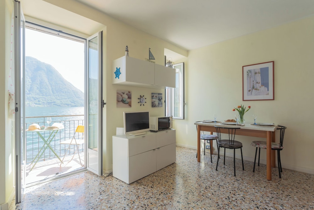 Il Timone by Rent all Como