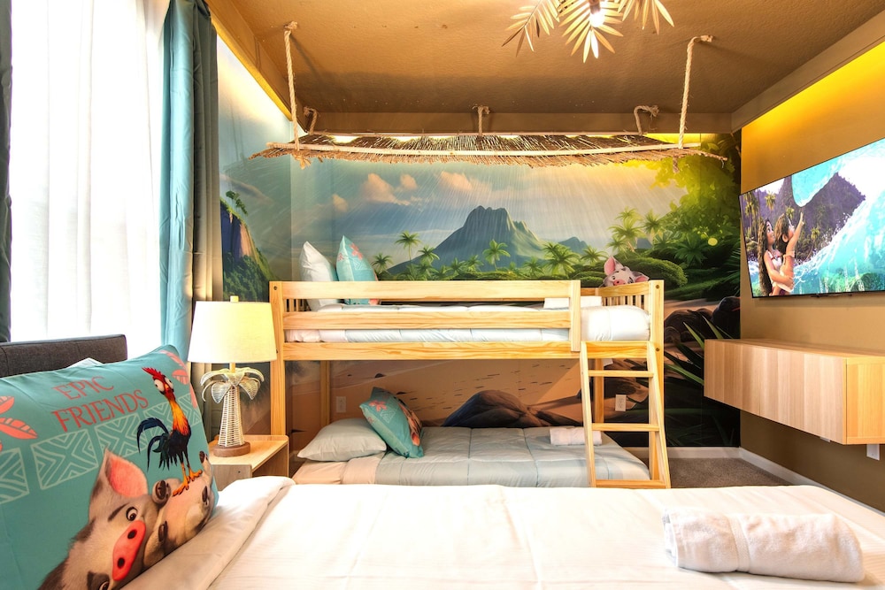 Luxe 9-bedroom Escape With Private Pool & Game Loft Solara Resort Near Disney