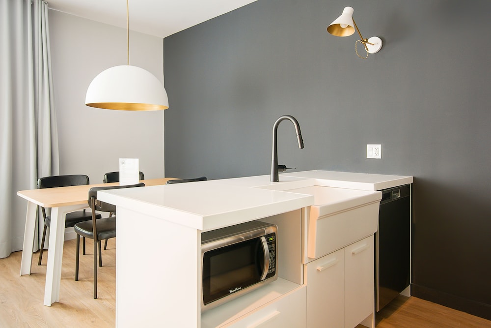 Les Lofts Charest - By Les Lofts Vieux-Quebec