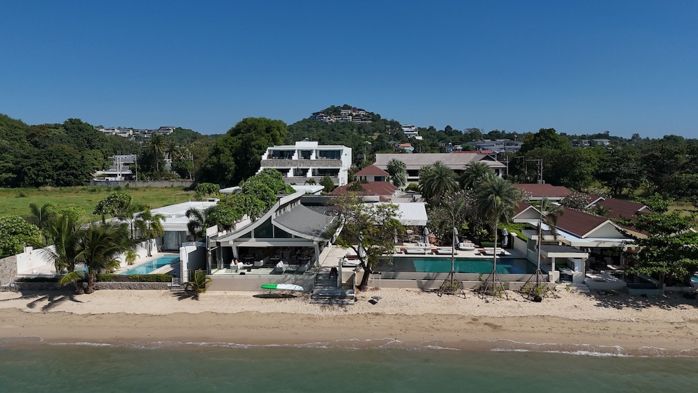 Zaya Beach Club & Resort