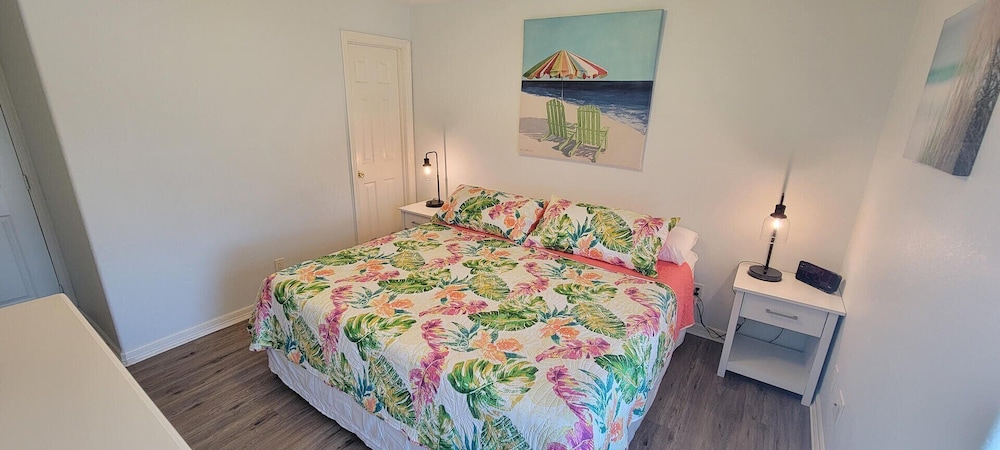 Cora Lee Beachview 2 Bedroom Condo