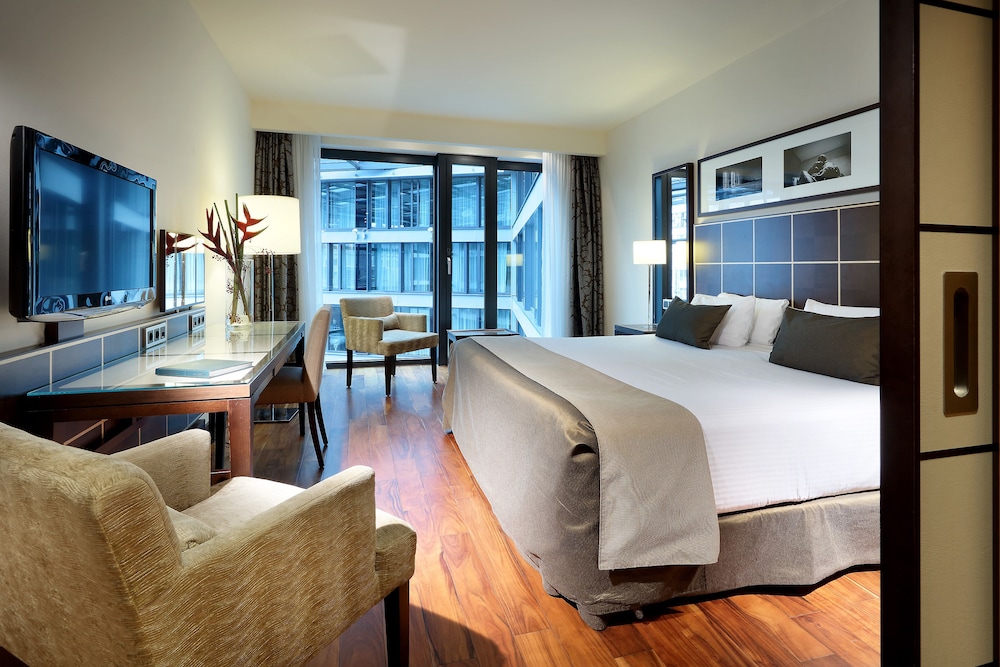 clb suite