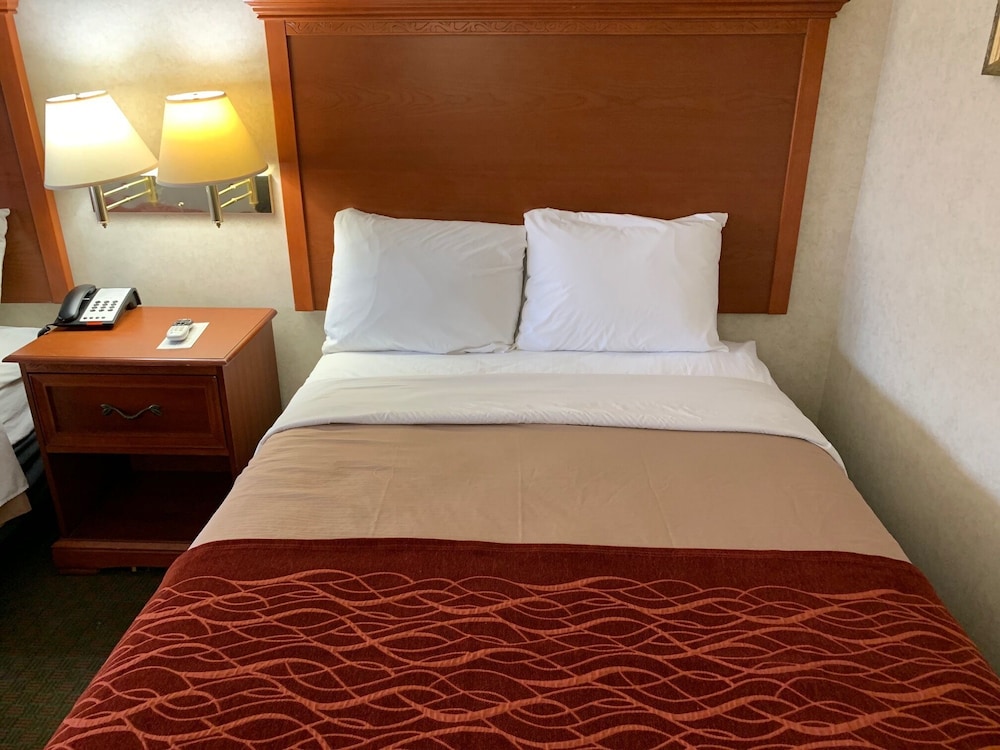 Coachman's Inn Motel view 3
