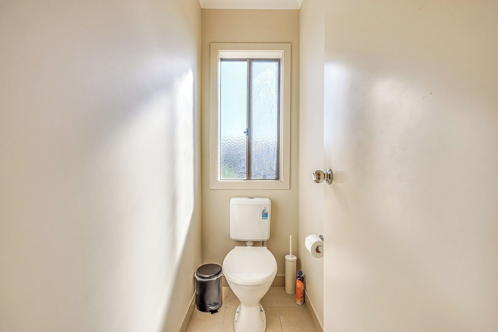 StayAU Pakenham 5 BRM Oasis Pet-friendly