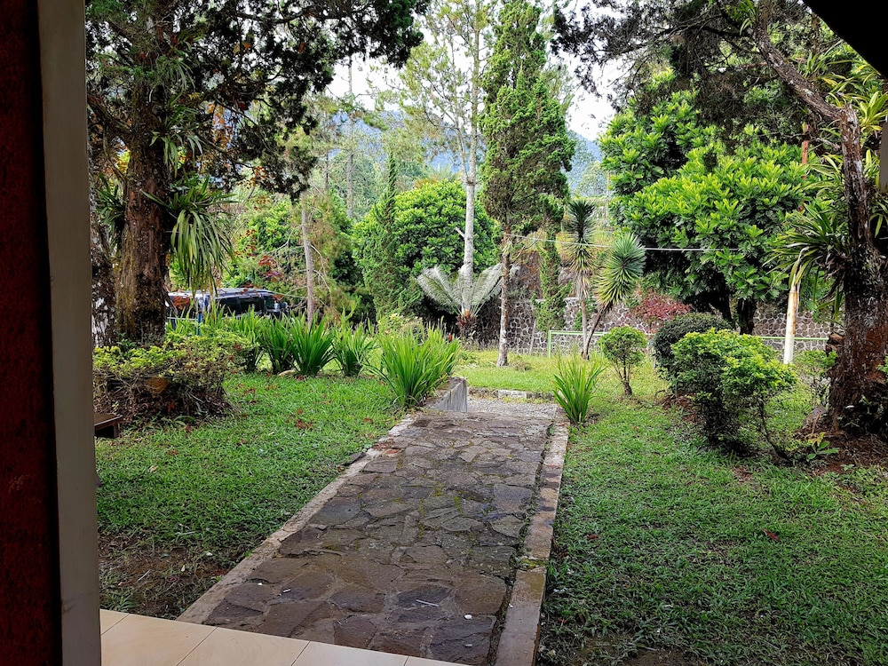 Argapuri Jungle Resort
