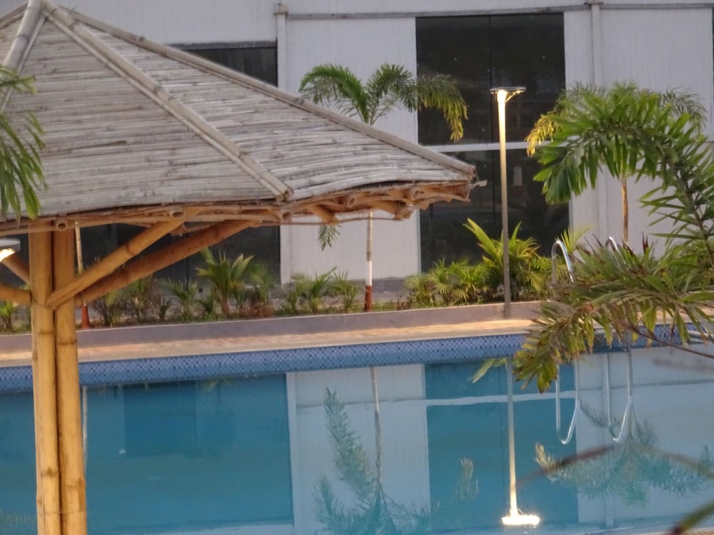 SIMBOR BEACH RESORT