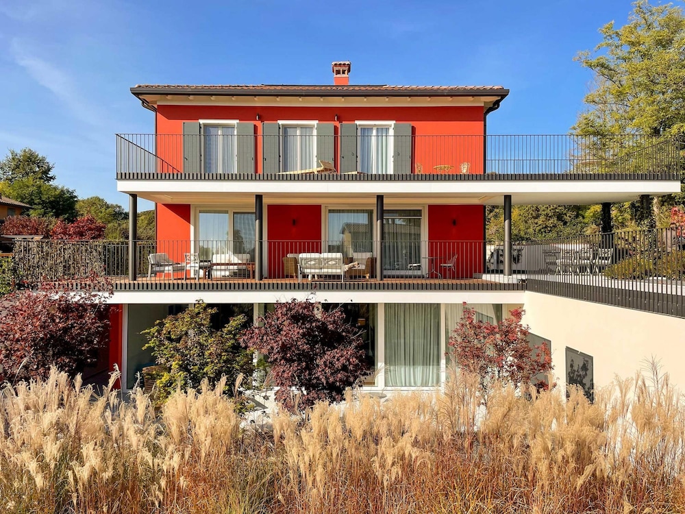 Luxury Golf Villa in Bogogno
