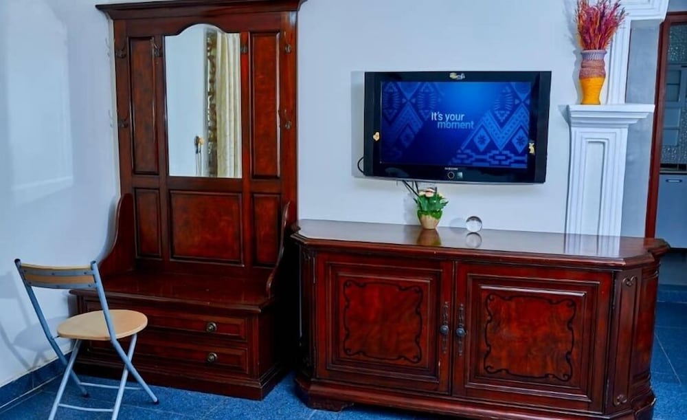 Glitaz Apartment