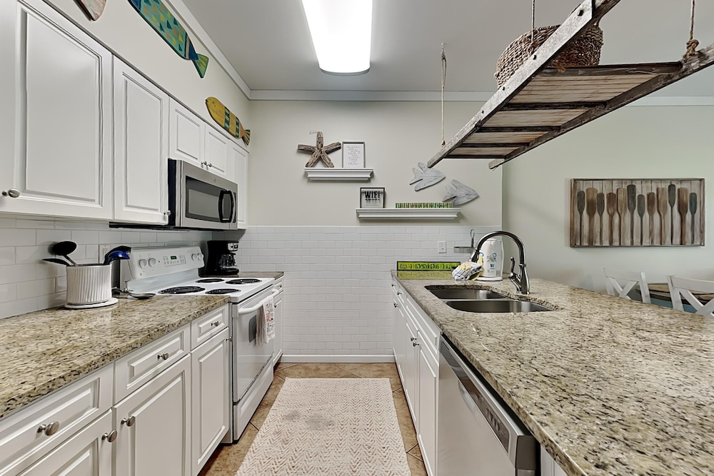 Tradewinds by Southern Vacation Rentals
