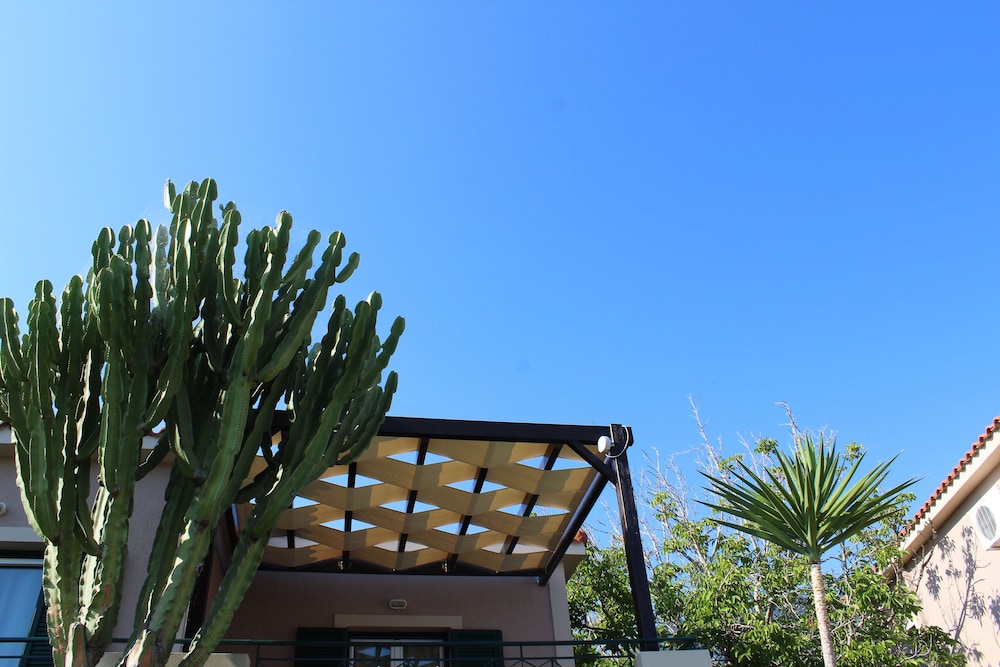 Oneira Villas