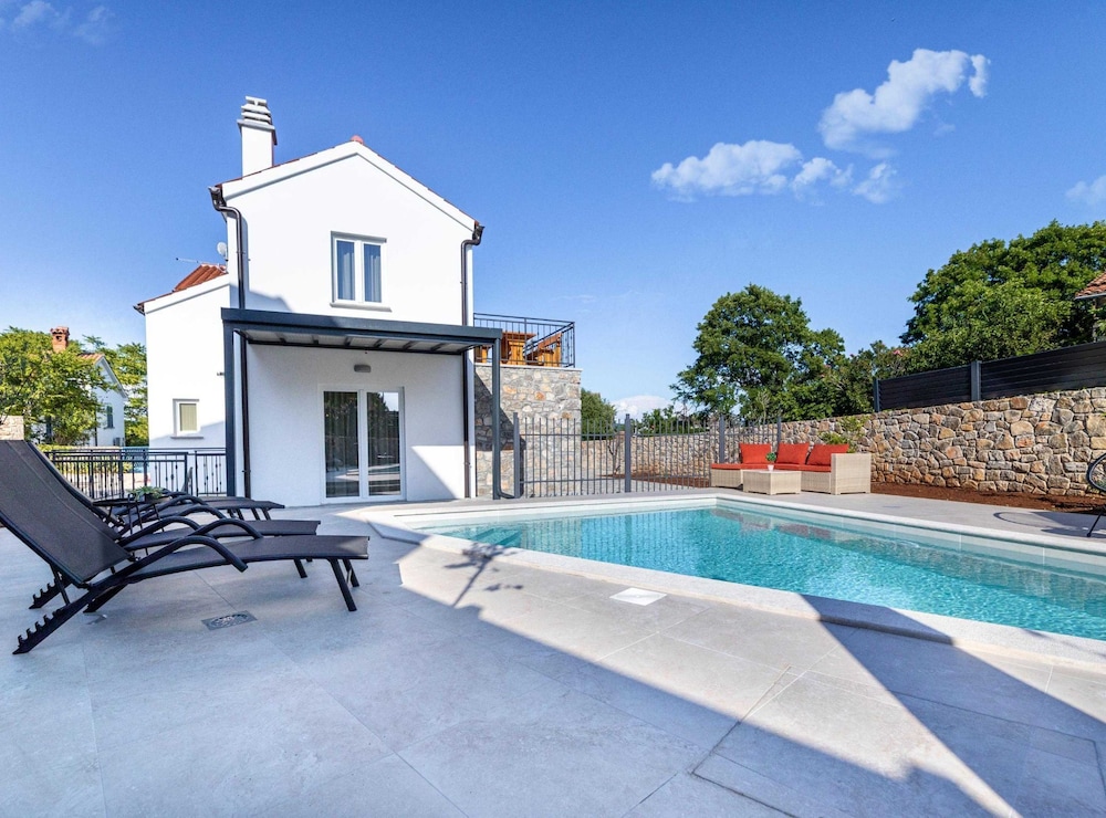 Luxury Krk Villa With Private Pool and Gardens