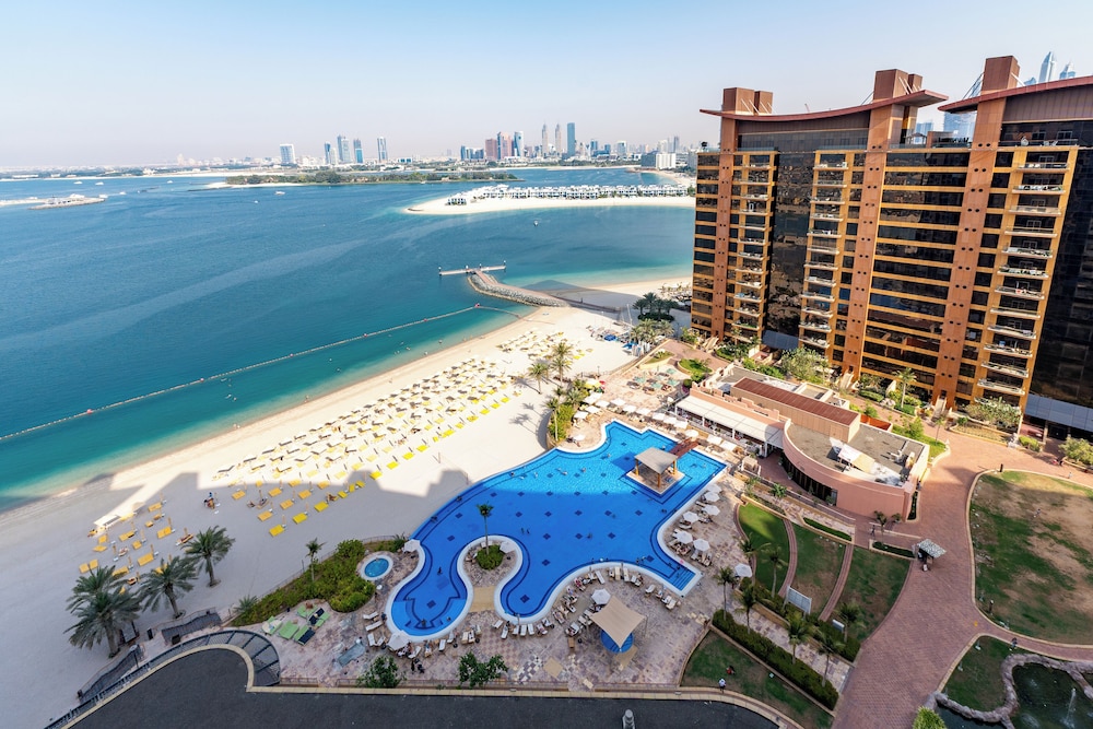 Tiara Residences - Mint Stay
