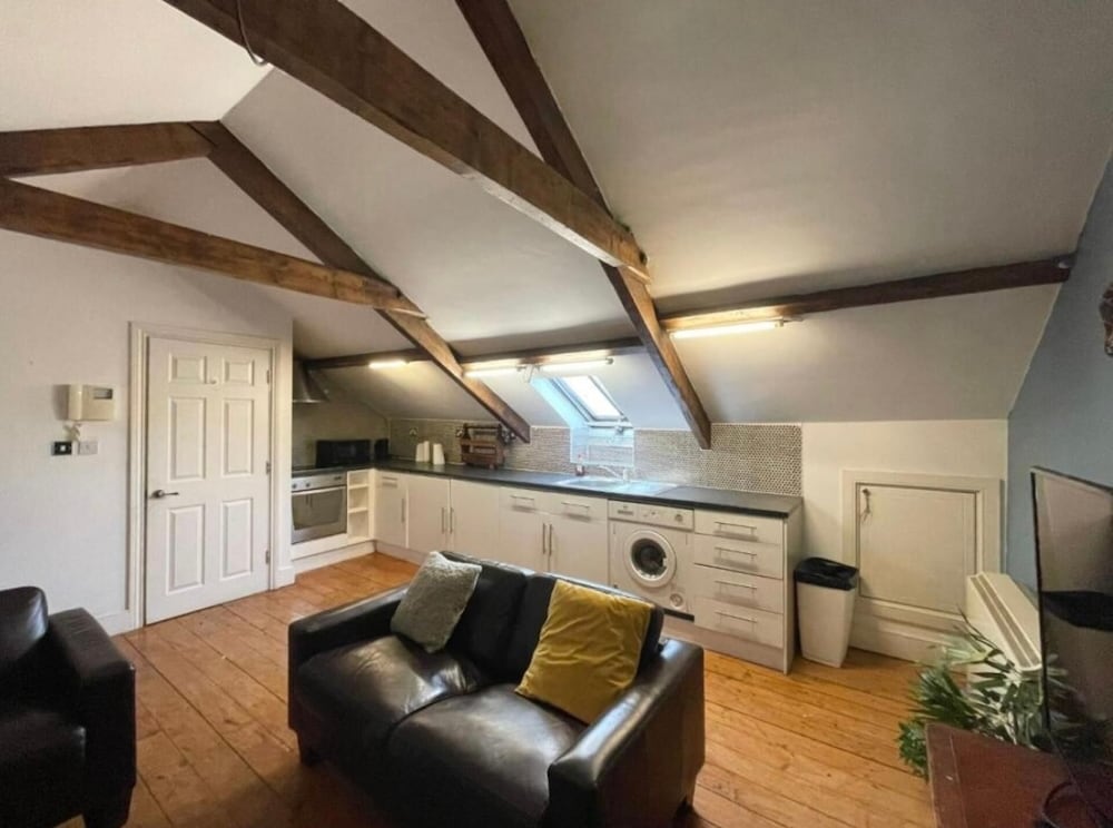 City Centre 2bed Apartment Wi-fi Parking