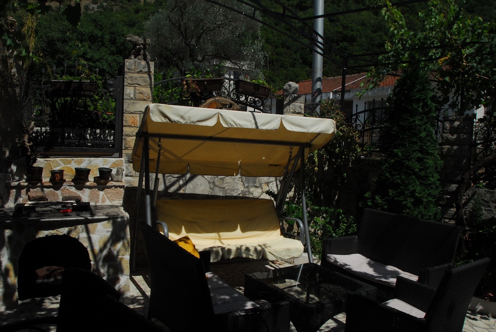 Photo 43