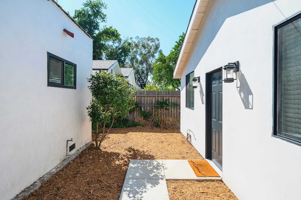 Family Friendly Retreat w Luxury Amenities