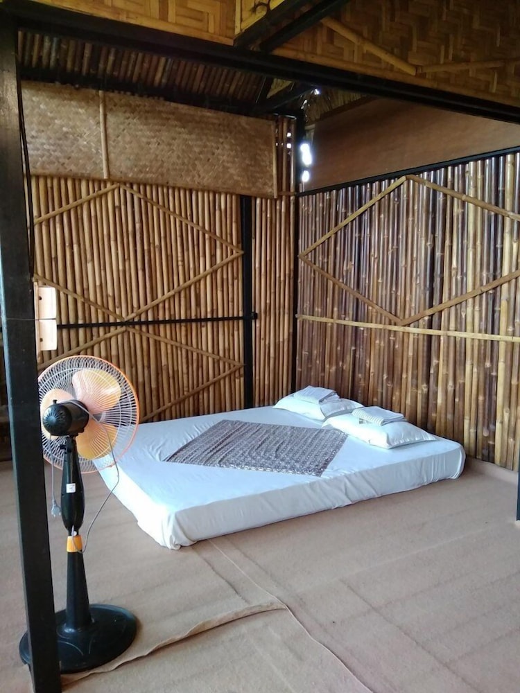Farmer House - Hostel view 2