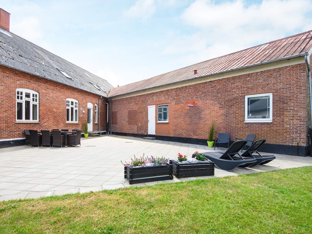 4 Star Holiday Home in Norre Nebel