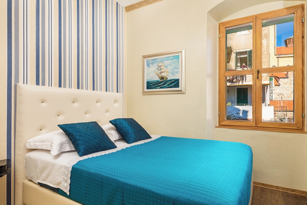 Captains guesthouse