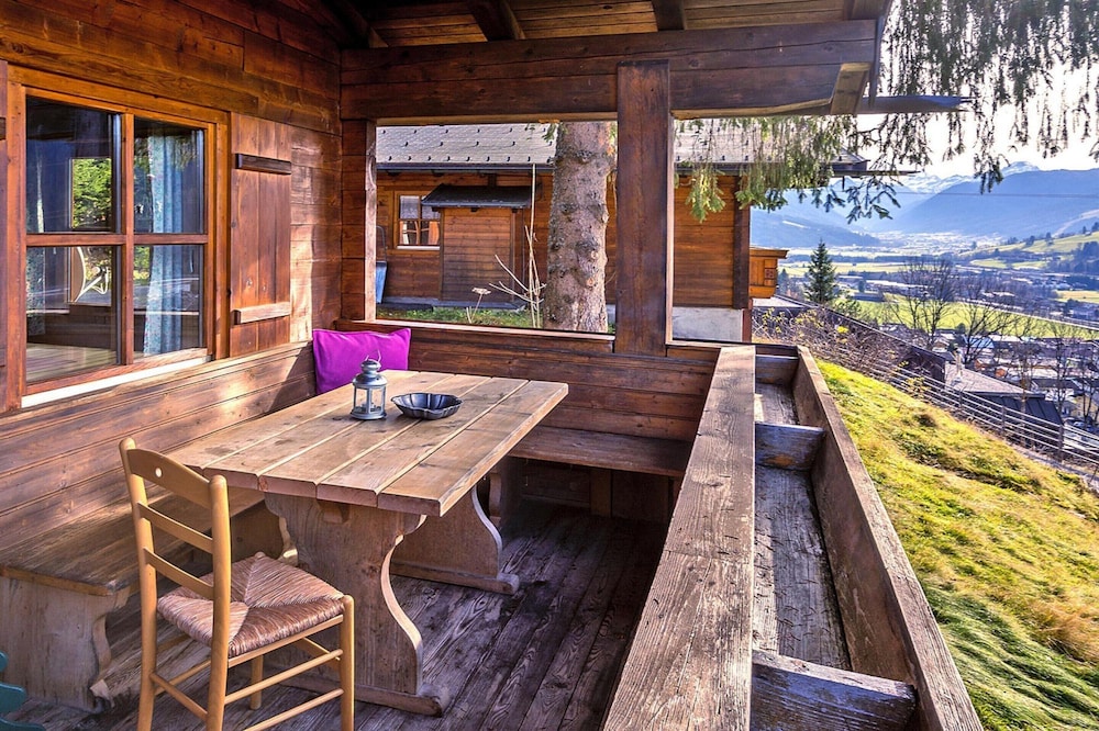 Chalet in Eben With Panoramic Mountain Views