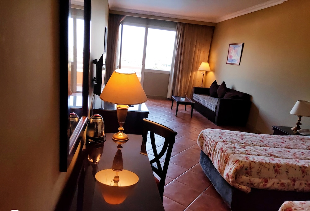 Horizon El Wadi Hotel