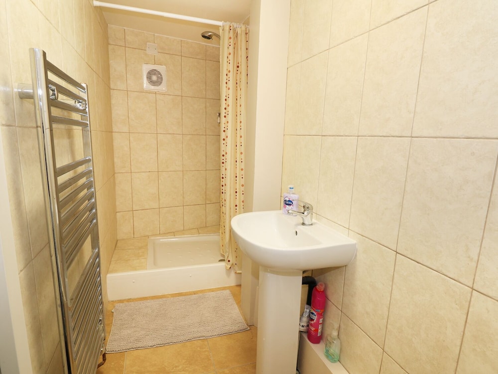 Bakewell Vacations - Gritstone Cottage - Property Image 17