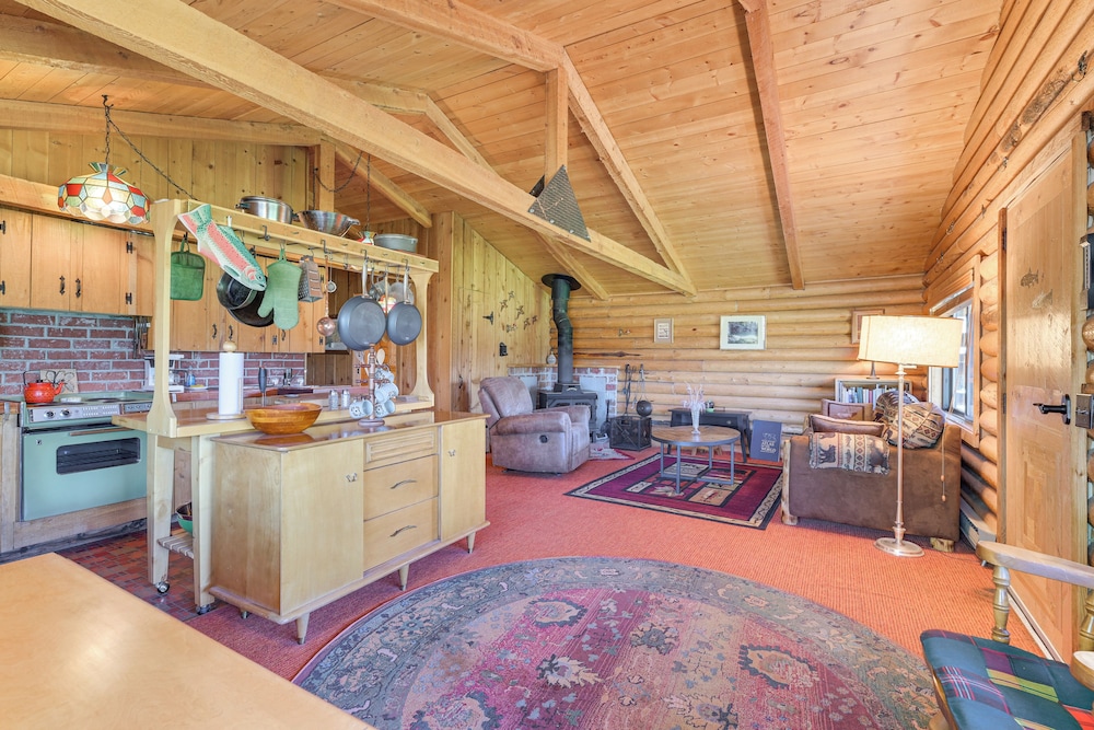Southwest Montana Ski Country: Family Cabin Escape