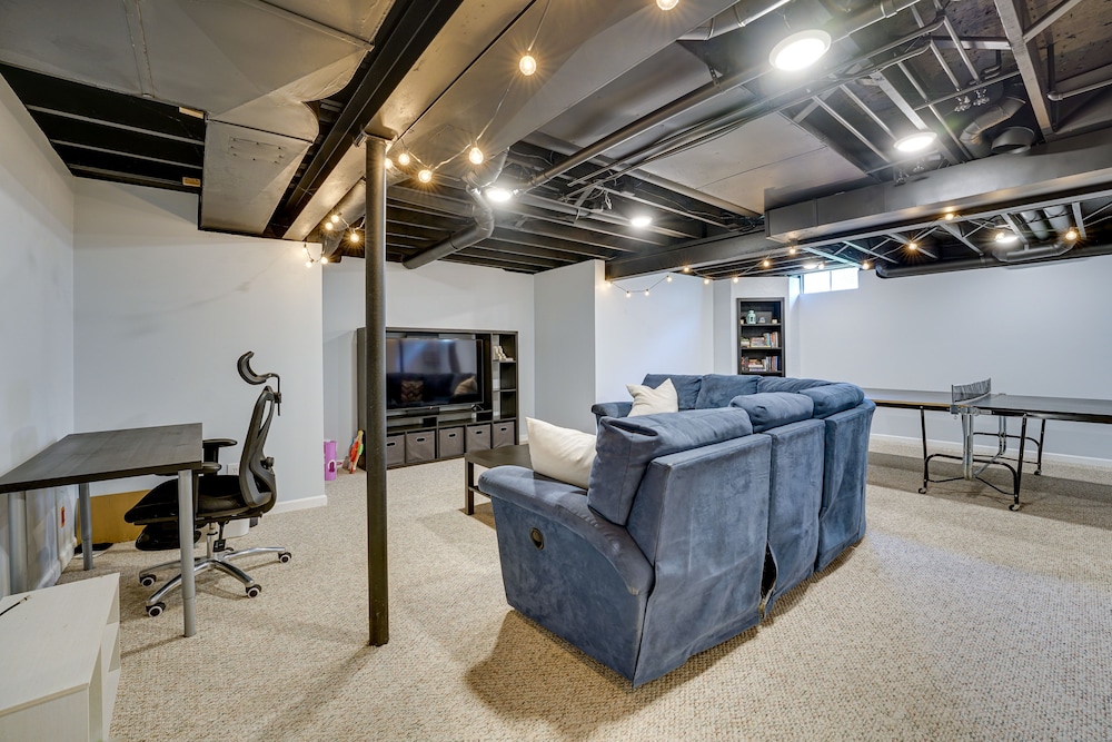 Pet-friendly Vacation Rental in Wixom w/ Hot Tub! view 3
