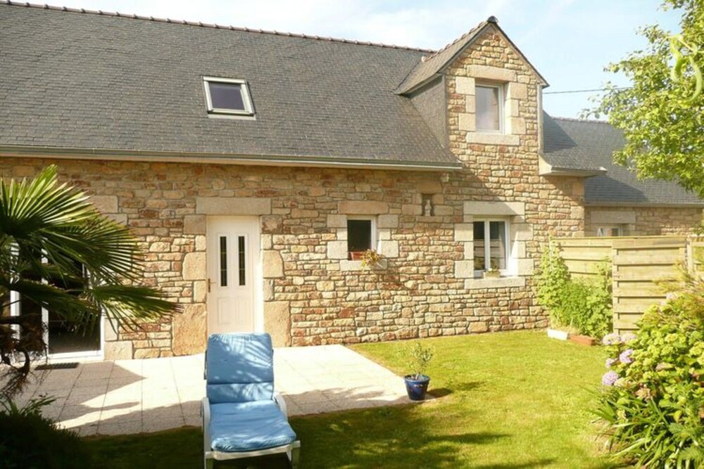 Granite Stone House With Fireplace, Plouguerneau view 3