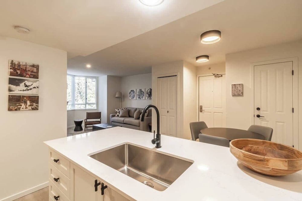 One Bedroom in Whistler Village - Unit 613