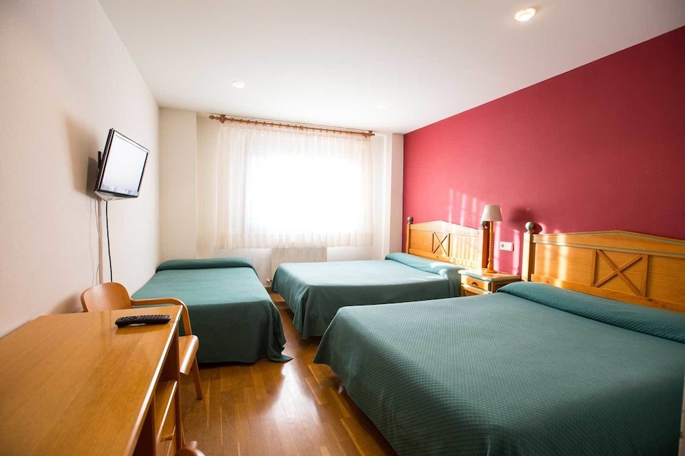 Hostal Gau-Txori photo 2