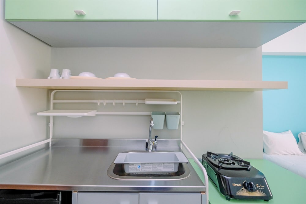 Contemporary Studio at Podomoro Golf View Apartment