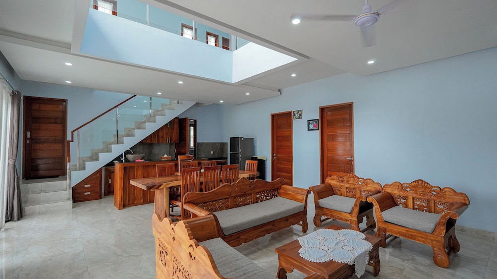 Mona Bali Guest House