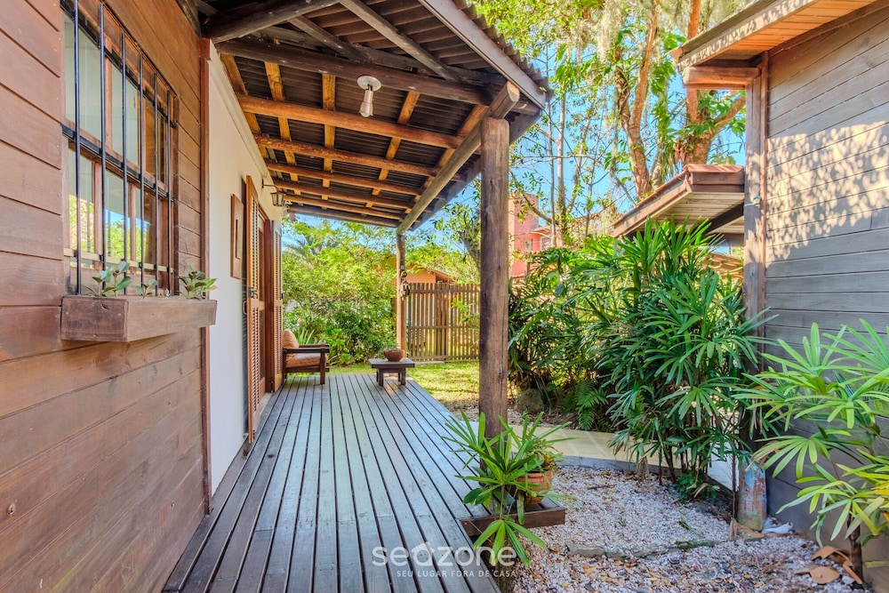 House, Beach, and Nature in Ibiraquera Tan0000
