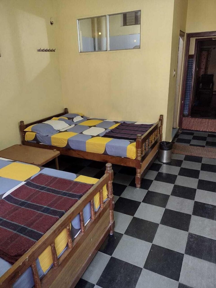 Padmashree lodge