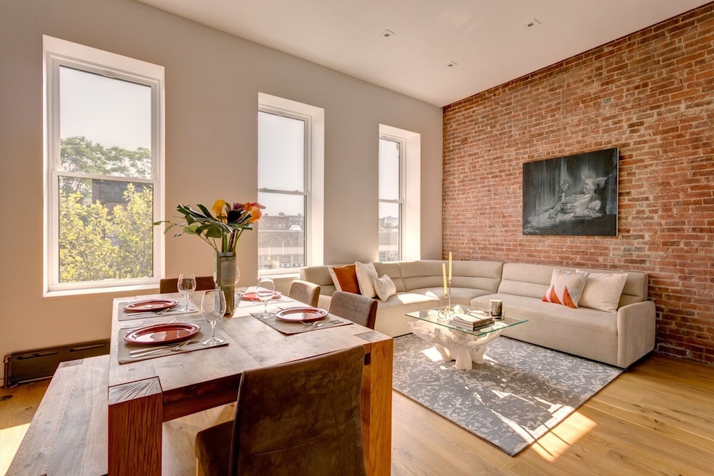Hawthorn III by Rove Travel 2BR Designer Apt