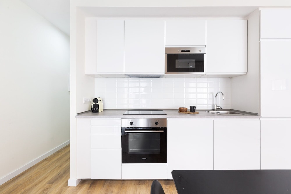 Urban Chill Apartments By Olala Homes