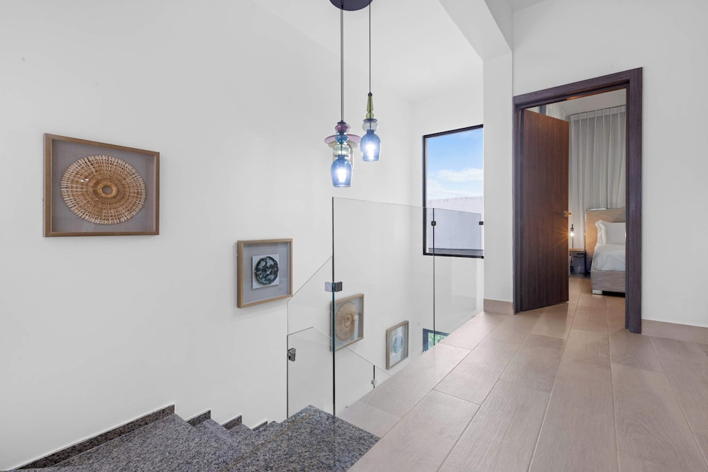 Stylish 3BR Villa by Vistacana Rentals