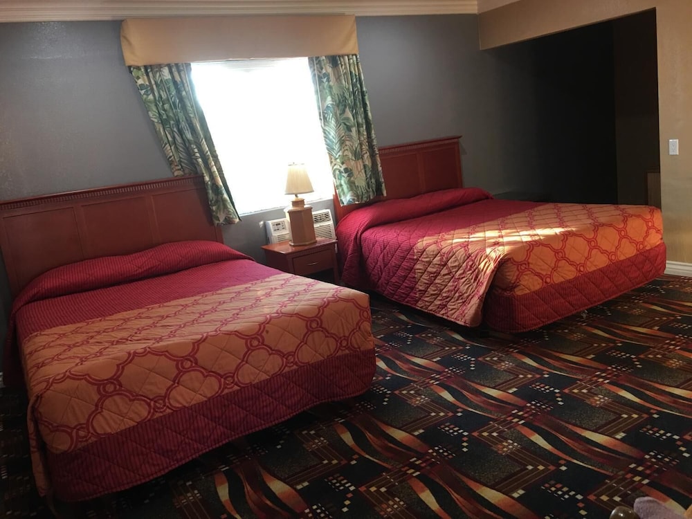 Budget Inn