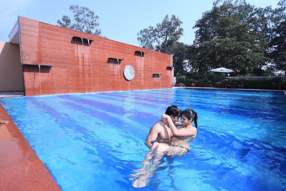 Aveo by Amatra- Kashipur