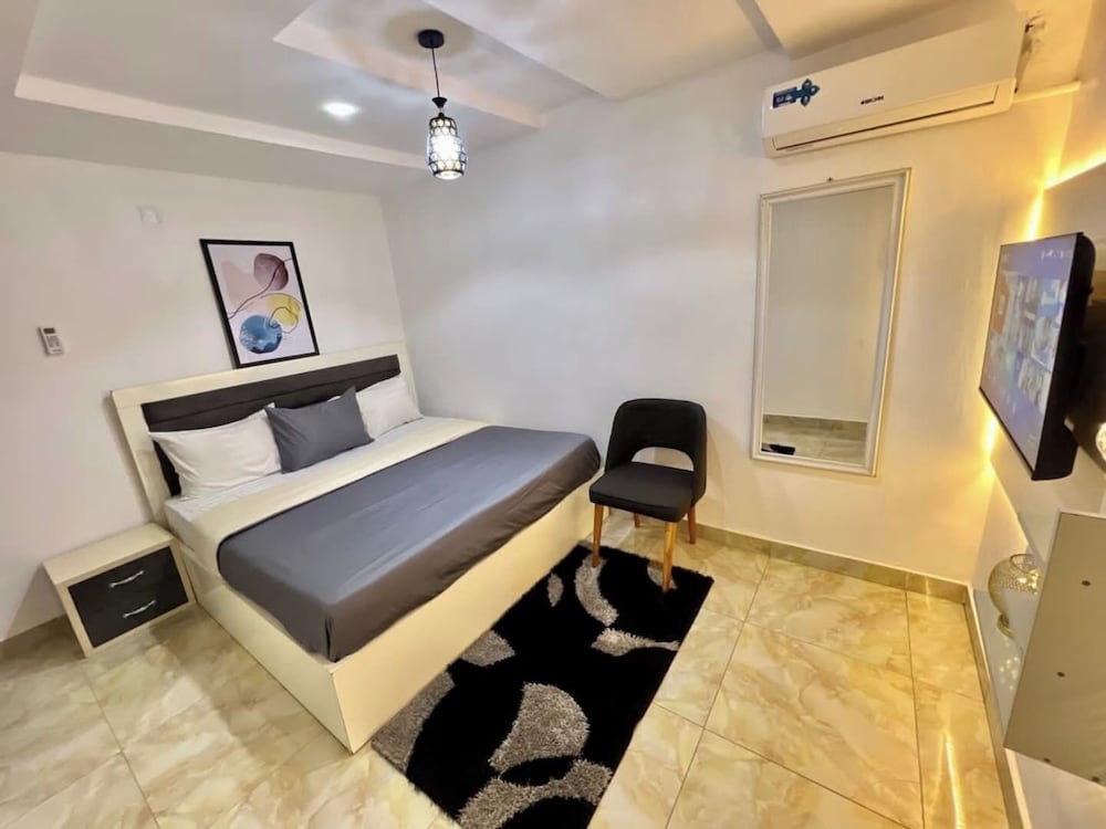 Konar Apartment