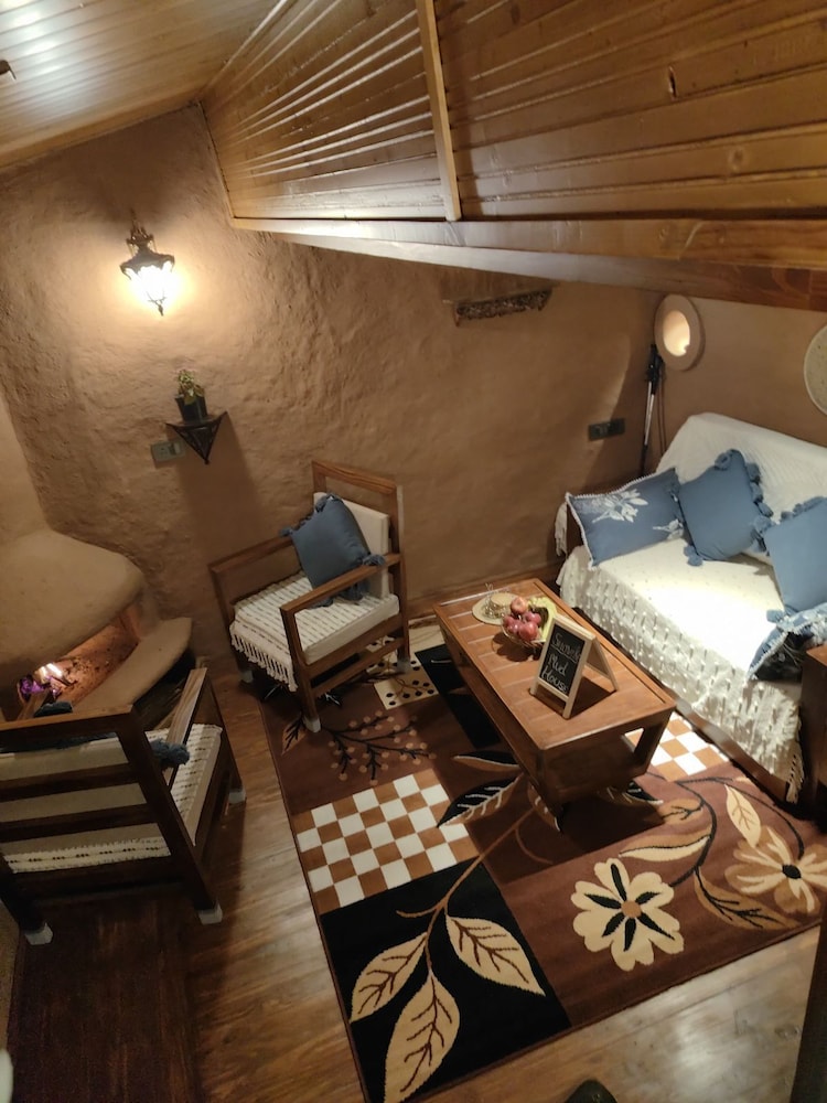 SNOVIKA THE ORGANIC FARM AND STAYS