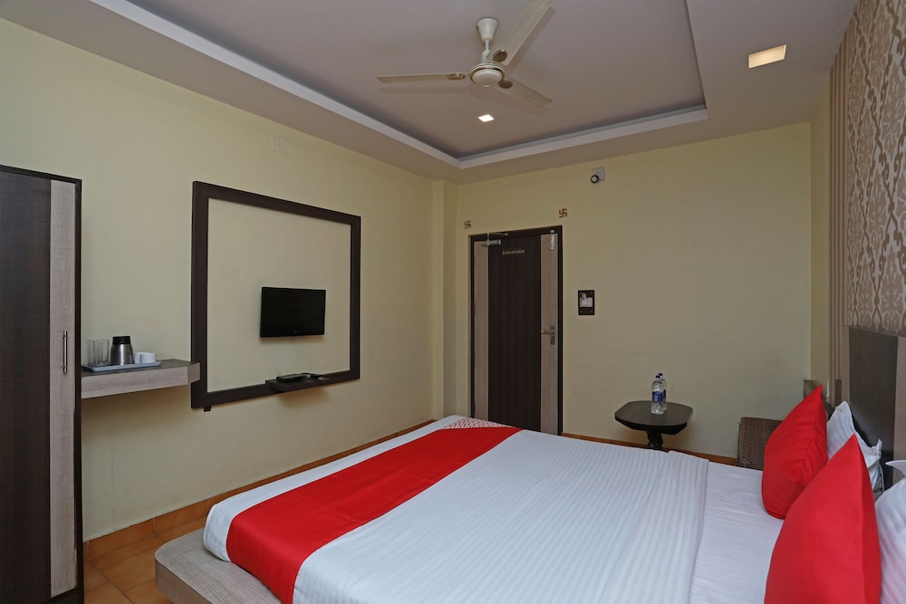 OYO 29689 Hotel Pramod view 5