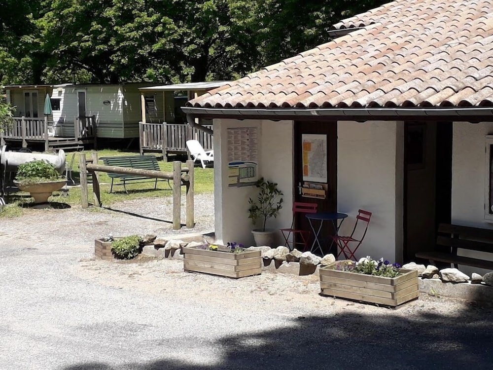 Camping du Pré Coulet view 4